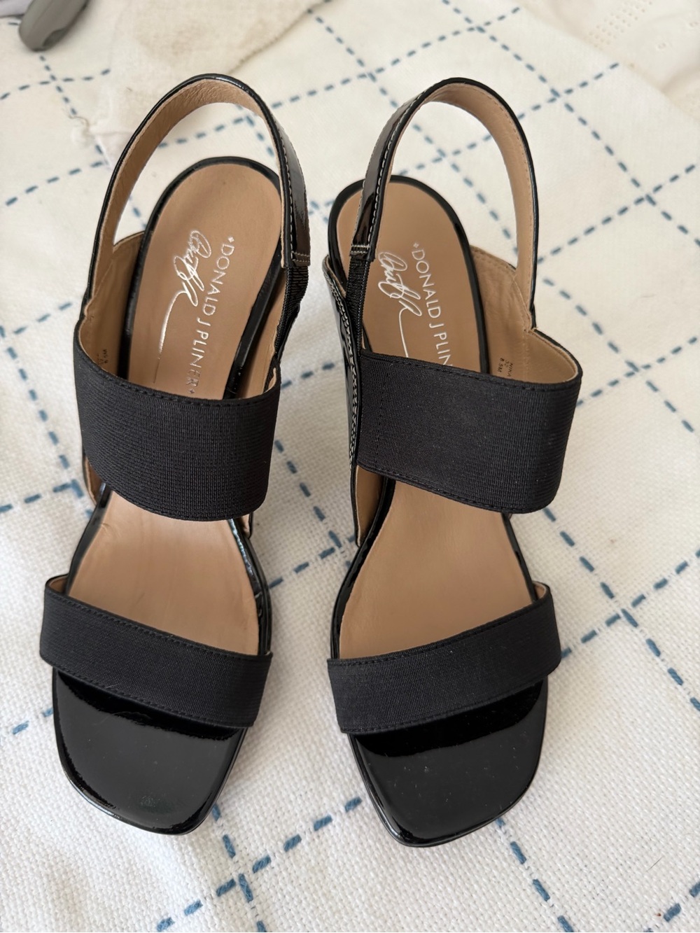 NWT Donald J. Pliner Black Elastic Strap Patent Toe Slingback Heels